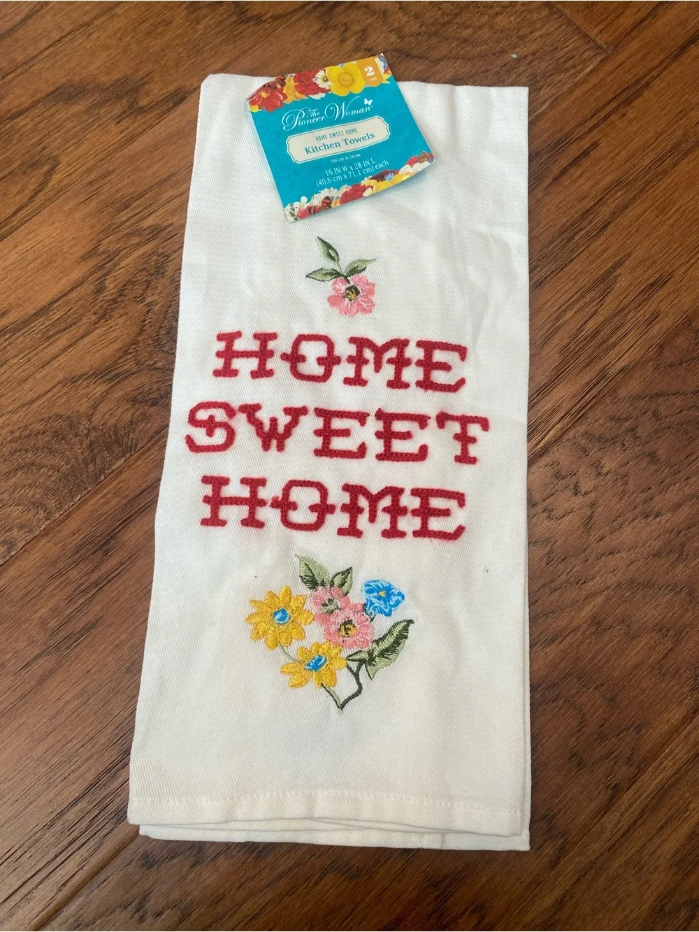 The Pioneer Woman Red Floral Patchwork Curtain Panel‎ & New Kitchen Towel